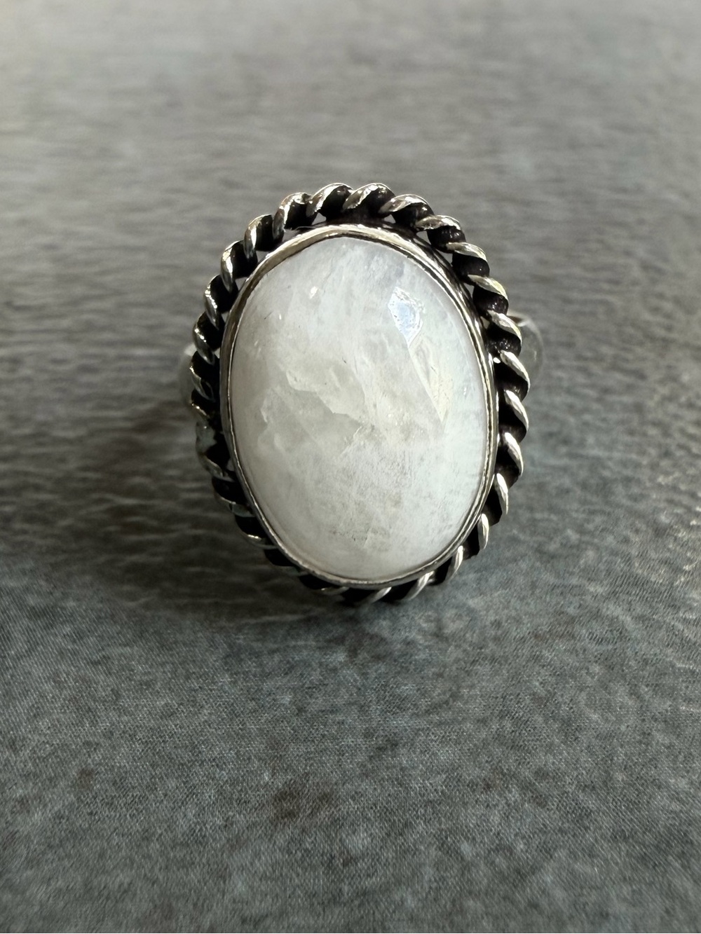 Rainbow Moonstone Crystal Quartz Gemstone Ring Size 8 Silver Jewelry 925 Plated